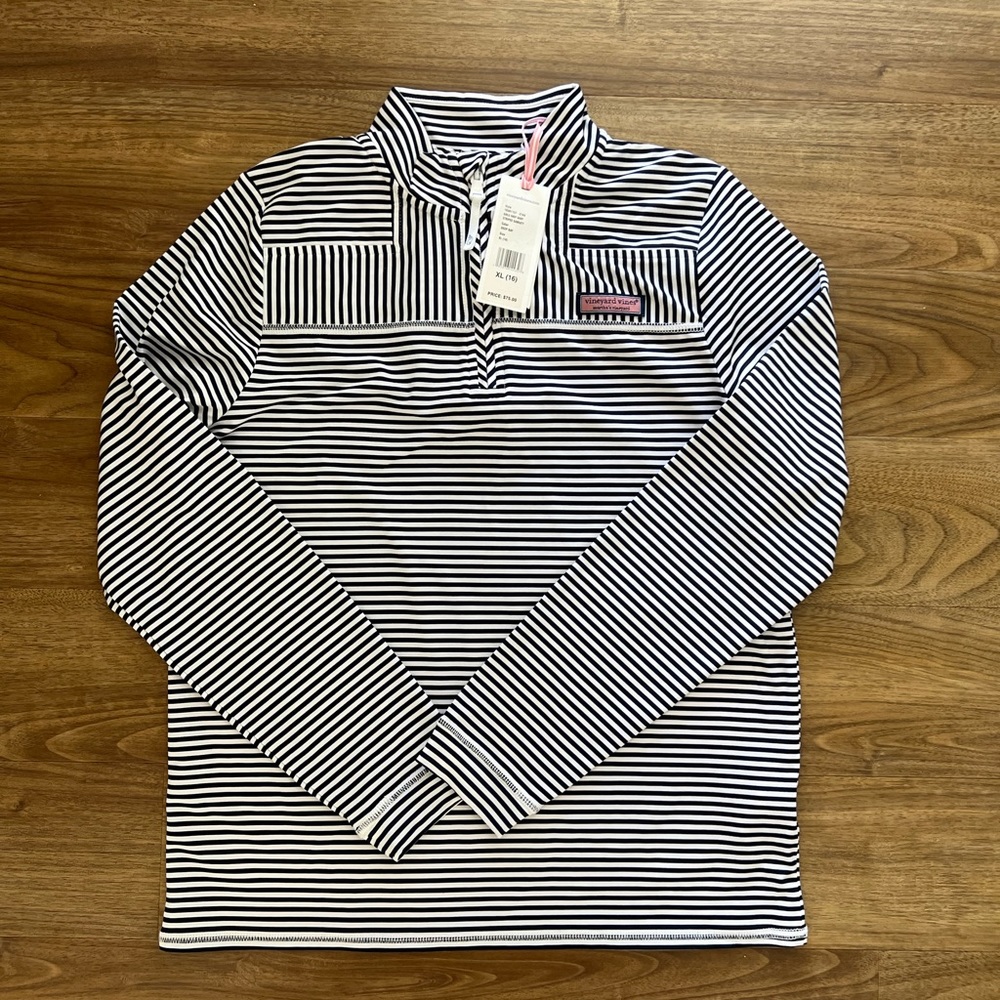 NWT Girl’s Vineyard Vines Top